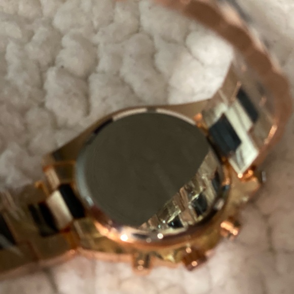 Beautiful Designer Inspired Watches!! - Picture 8 of 13